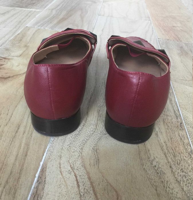 Valentino Garavani Donna Rockstud Leather Moccassines 38 със забележка