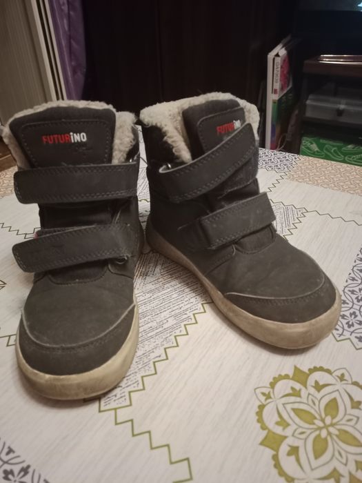 Продам сапожки на мальчика