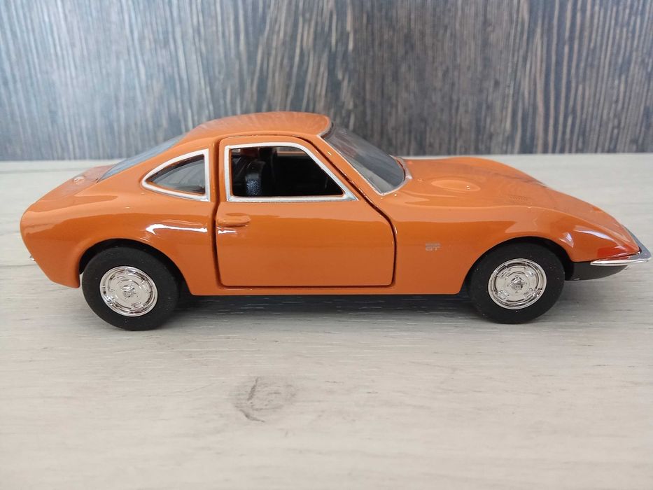 Метална количка Opel GT !!!