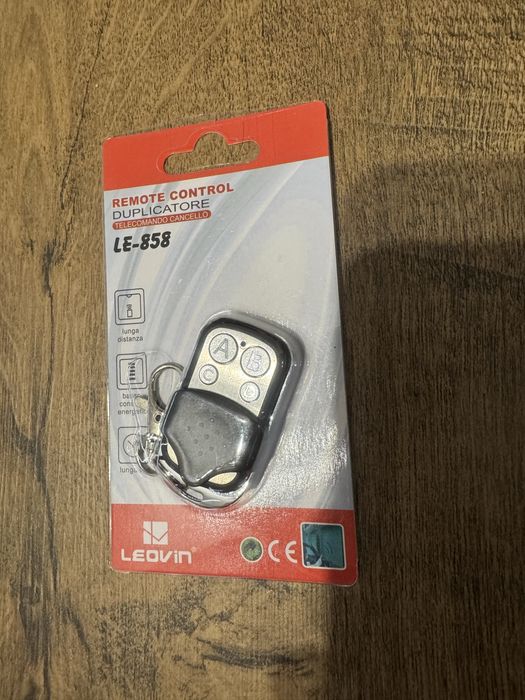Универсално дистанционно LEOVIN LE-858