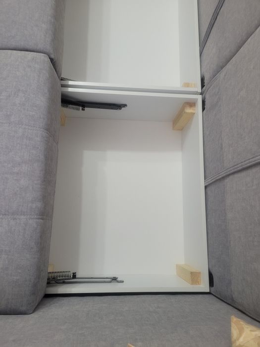 Продам диван  3 метра