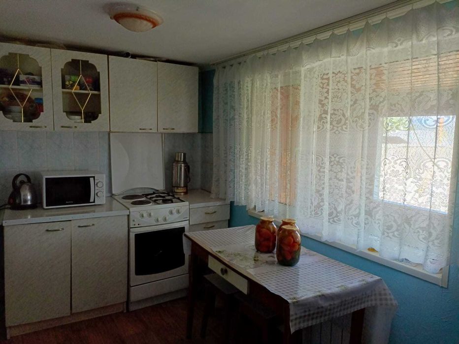 Продаётся дом в центре города.