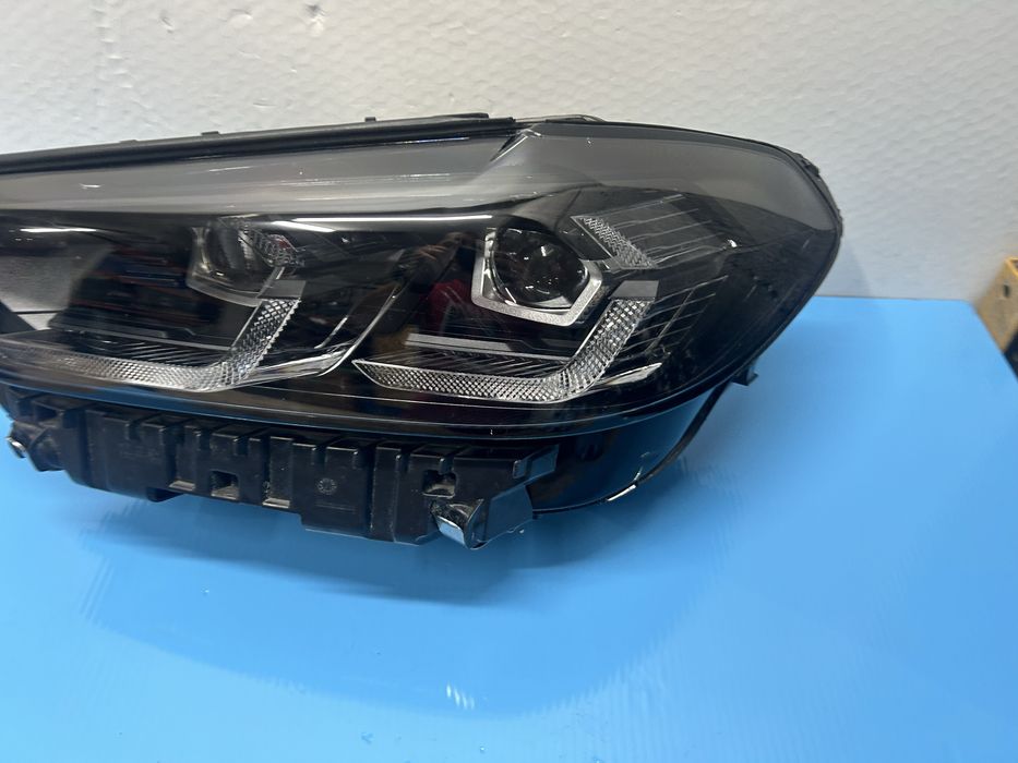 Far Bmw X3 G01 X4 G02 LCI led adaptiv Shadow Line stanga 2022-2024