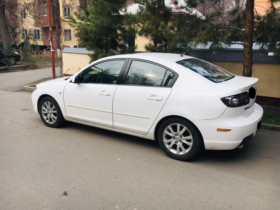 Легендарная MAZDA модель 3 (MADE IN JAPAN) для рынка ОАЭ
