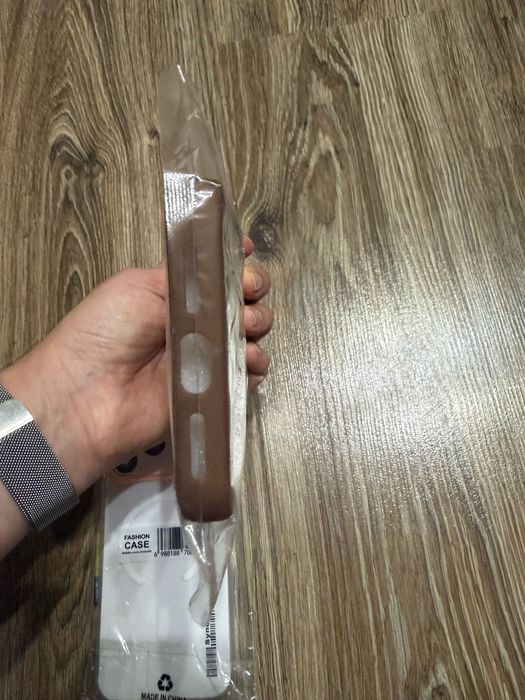 Калъф IPhone 17 pro max 25 лв за 4 бр.