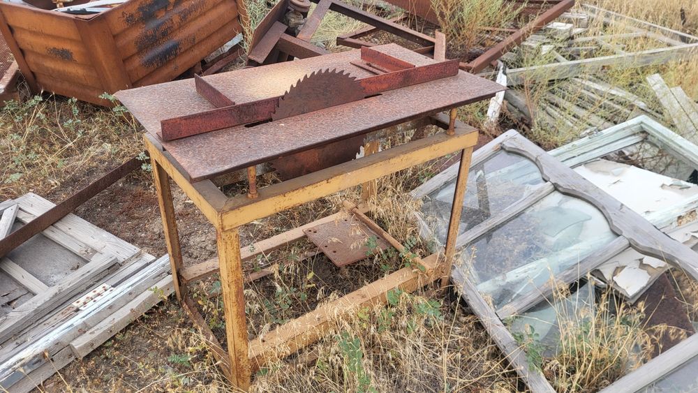 Пилорама продам, станок для пилки деревья