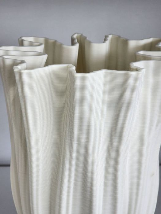 Ваза декоративная 3D дизайн (20×30 и 20×34 см)