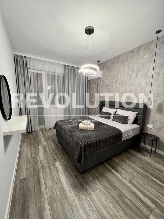 Дава се под наем Двустаен апартамент в Варна, Център - 60 кв.м за 797.64 € - Снимка #5