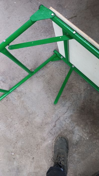 Стол малярный складной