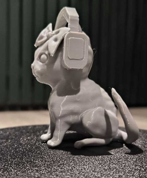 3д фигурка Котик С Бантиком В Наушниках