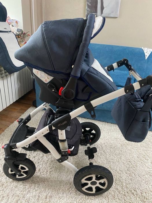 Продаю Коляску Adamex Barletta 3 в 1.