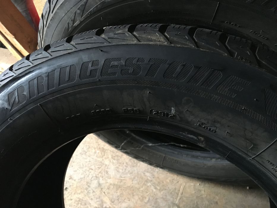 2 Set Anvelope AT 225/65/R17 BF GOODRICH + MS 235/60/R17 BRIDGESTONE
