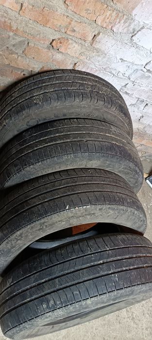 Продам летниию резину