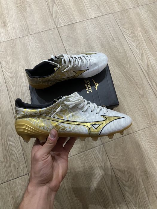 Ghete fotbal mizuno JAPAN marimea 45 si 46