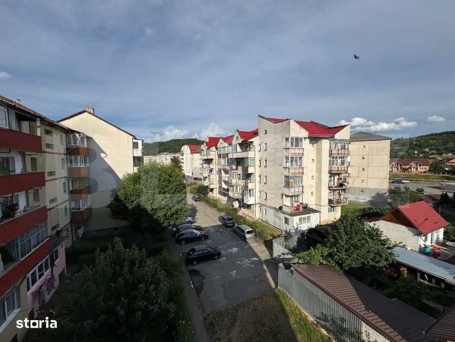 Apartament decomandat cu 3 camere spatioase si luminoase - etaj 3