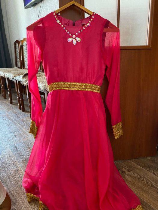 Уйгурский костюм