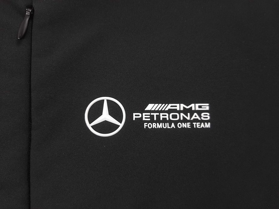 Mercedes AMG F1 Softshell - Оригинално мъжко софтшел яке