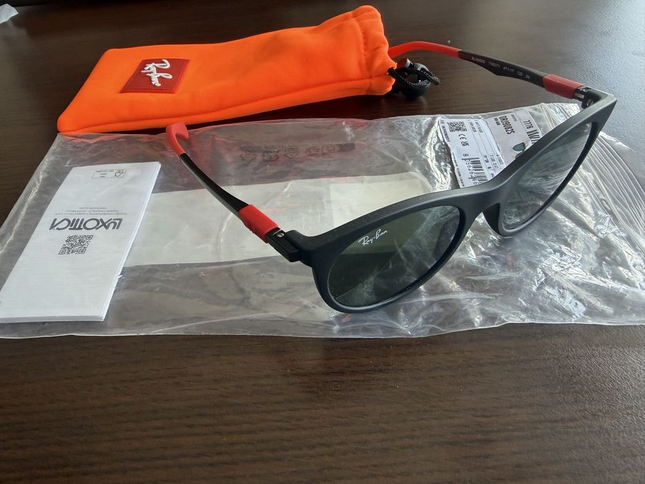 Чисто нови Ray Ban Junior 9082S