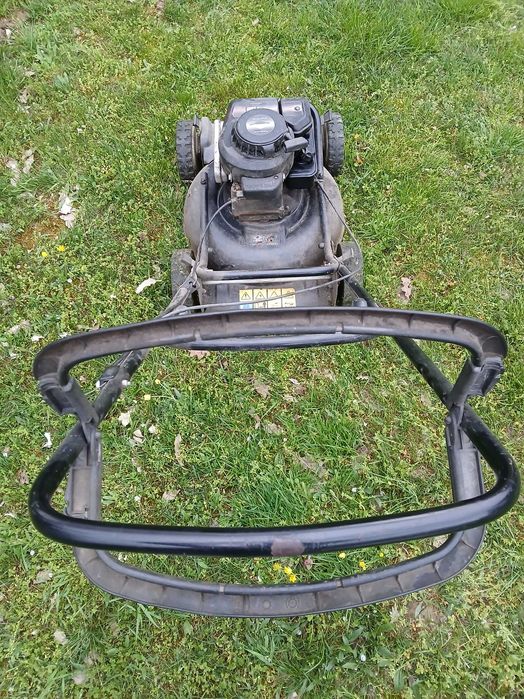 Самоходна косачка Брикс