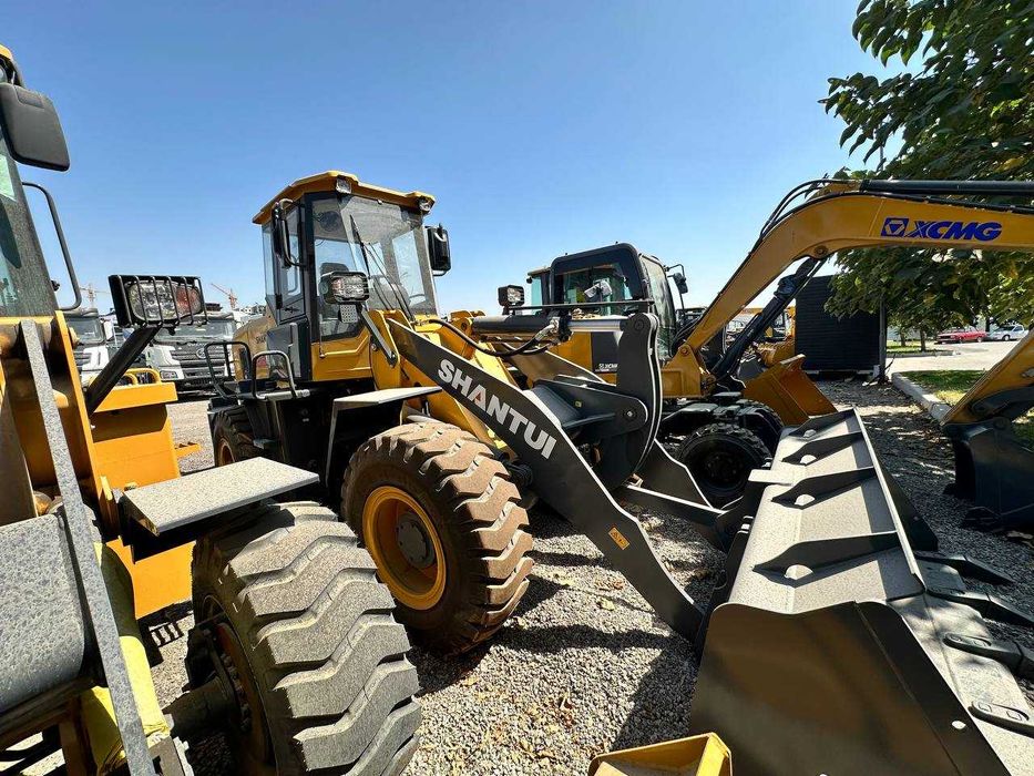 Фронтальный погрузчик SHANTUI L36-B5 2 куб, 3 куб в рассрочку Ташкенте