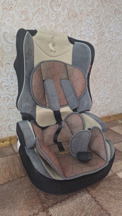 Продам, автокресло