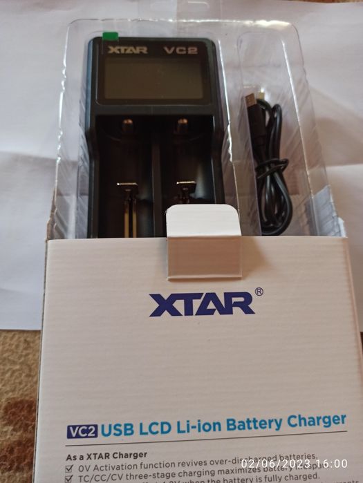 Продавам зарядно за акумулатори батерии