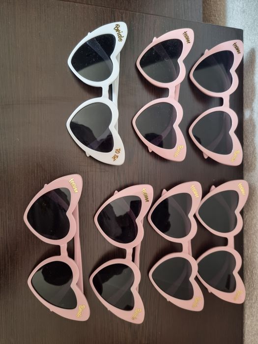 Очила за моминско парти