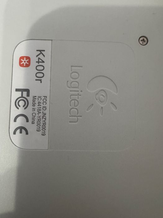 Tastatură wireless Logitech K400r cu touchpad – FĂRĂ receiver USB