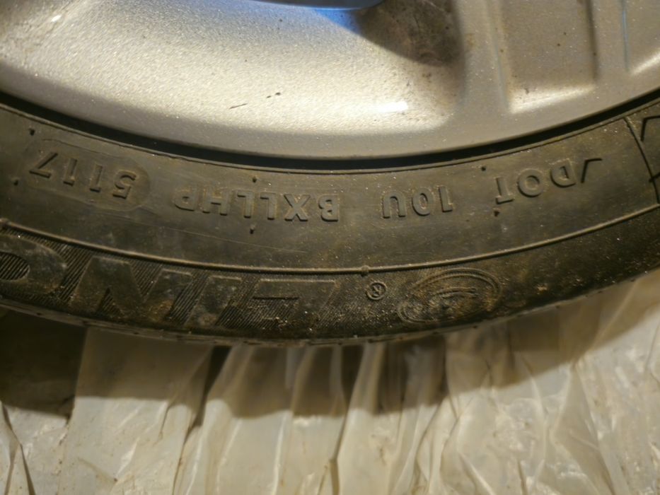 4 Anvelope de vară plus geantă aluminiu 175/60 R15