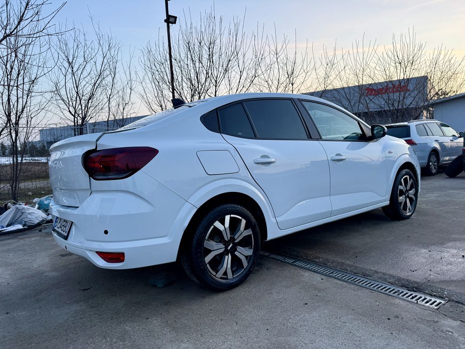 Dacia Logan GPL 2024 full 1.0tce 90cp avariat