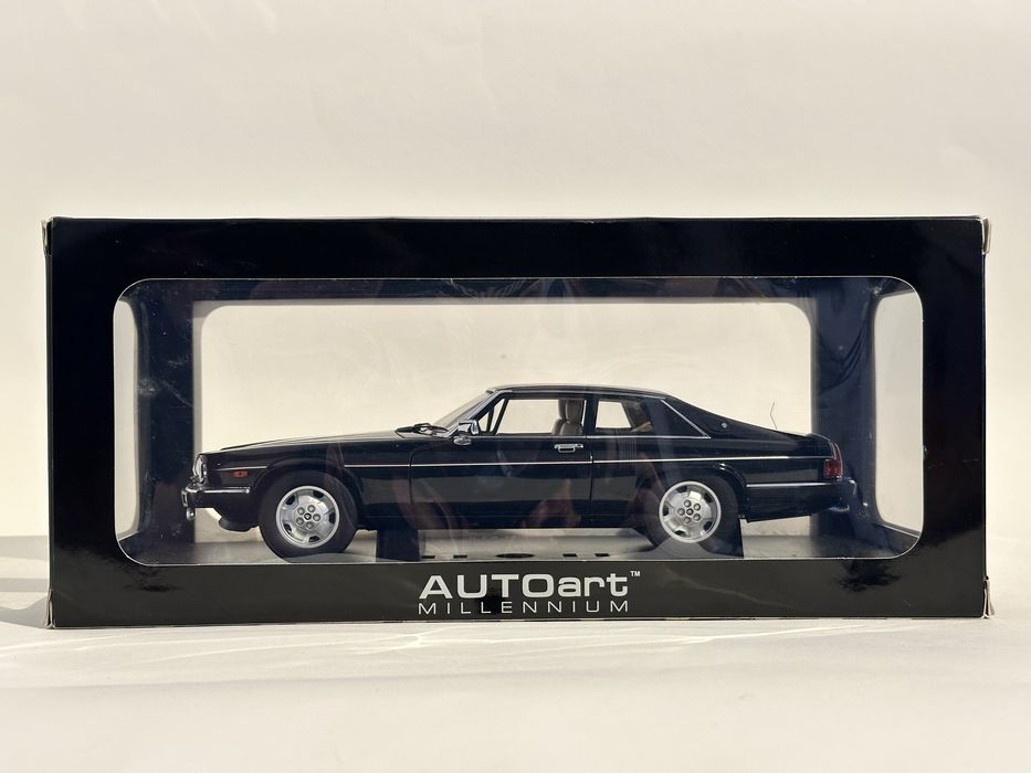 1:18 Macheta Autoart Jaguar XJ-S  ( NU Norev, minichamps, solido etc )