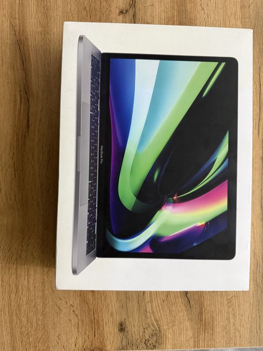 MacBook M1 Pro 500$