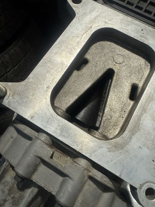 Запчасти Продам нагнетатель воздуха (компрессор)