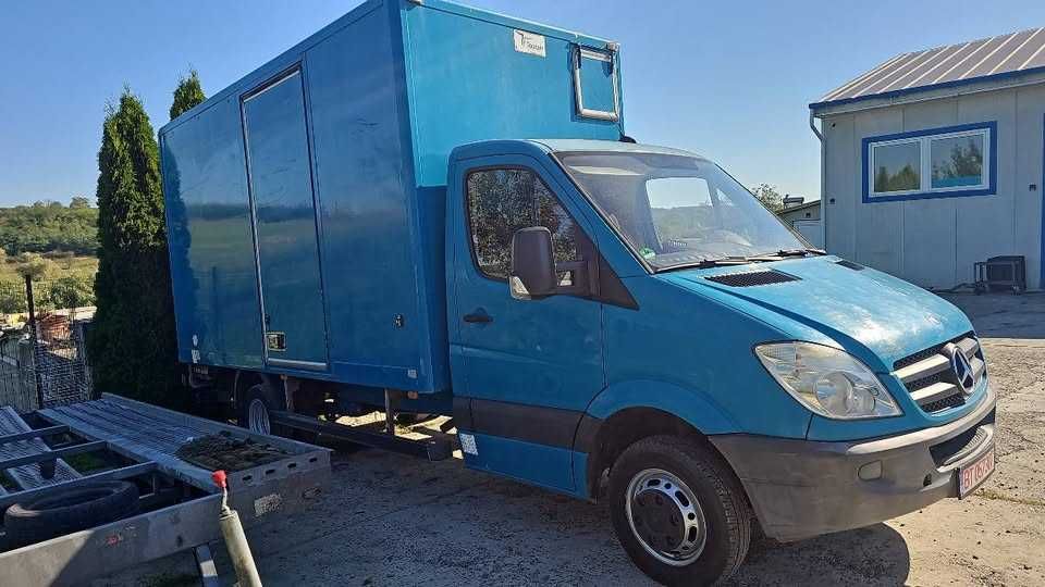 Sprinter 513 D 3,5 T , cu lift, motor 2.2 D
