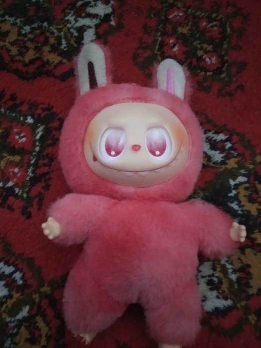 YumshoqLabubuo‘yinchog‘i original mahsulot!
U juda yoqimli, sifa