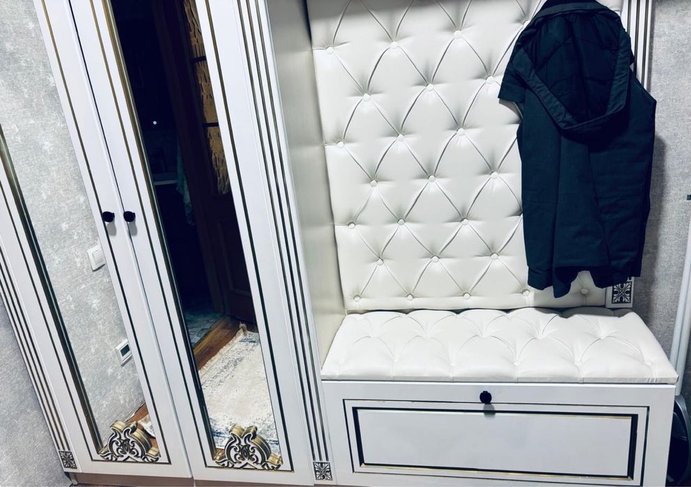 Шкаф для прихожей