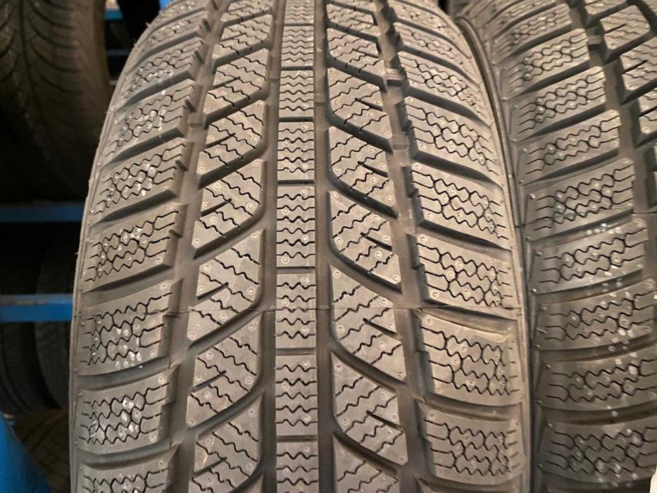 Anvelope noi iarna ROADX RXFROST