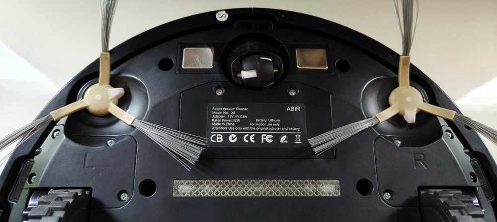 Робот-пылесос ABIR X8 Б/У в отличном состоянии