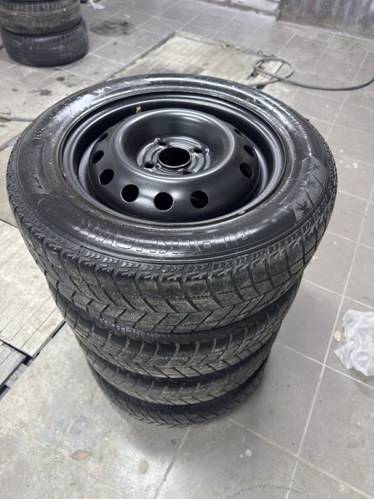 Диск с Зимними шинами р14 r14