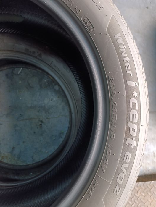 Anvelope de iarnă 255 45 19 Hankook dot 2023
