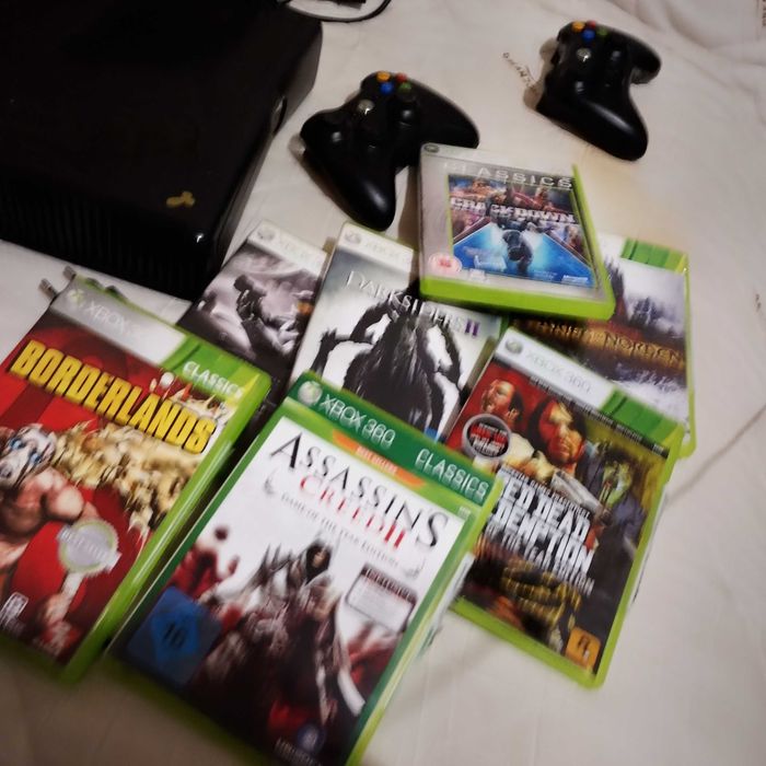 Xbox360 в много добро състояние запазена