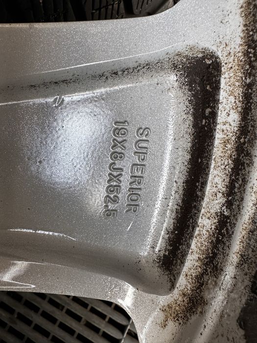 Vand jante aliaj originale Ford R19+Anvelope