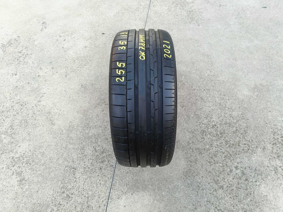 O anvelopa vara 255 35 19 continental sportcontact 6 profil de 7,8 mm