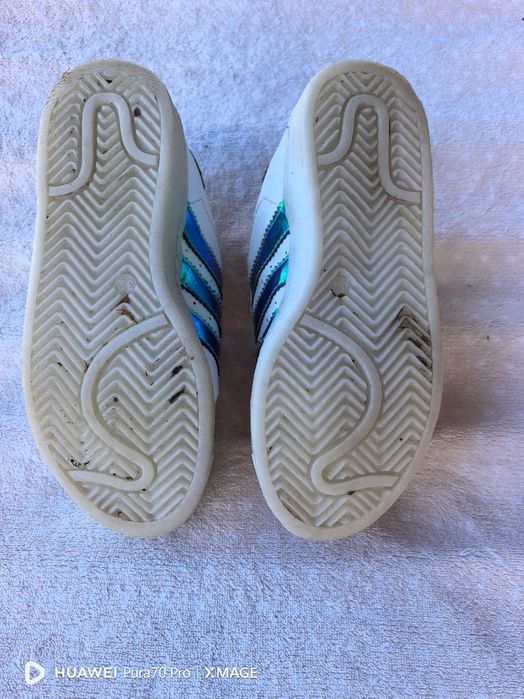 Детски светещи маратонки Adidas номер 32 стелка 20см