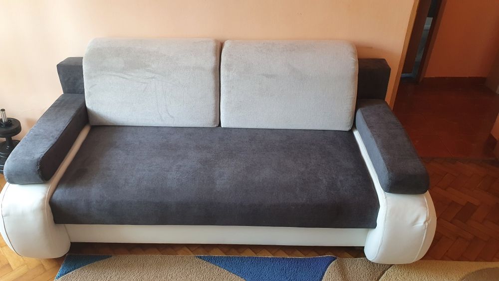 Vand Canapea extensibila cu lada de depozitare