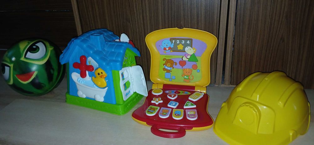 Лот детски играчки