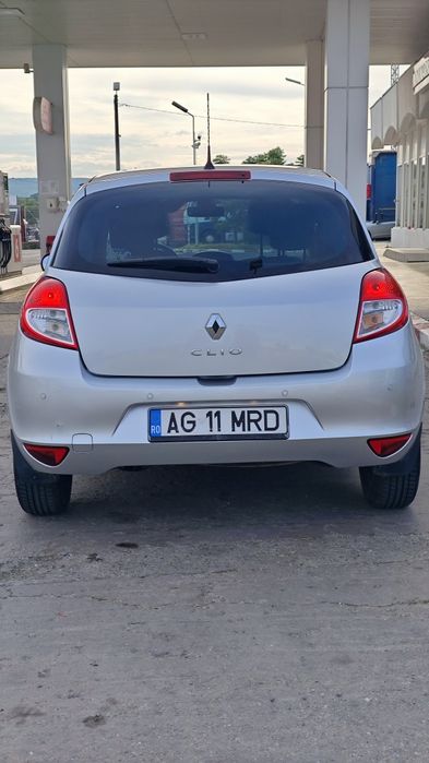Renault Clio 2012, benzina