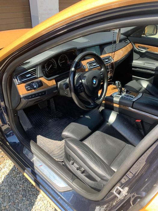 BMW SERIA 7 vand sau schimb