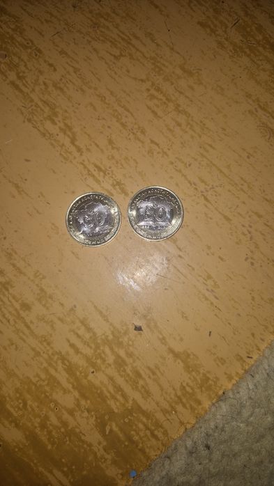 Продаю монеты наминалом 100 тенге