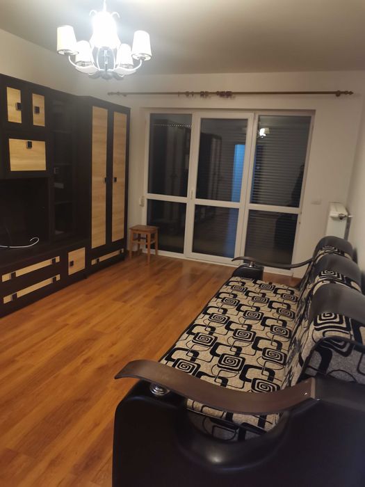 ÎNCHIRIEZ apartament 2 camere ZONA Tractoru - CORESI - LUX DIVINA